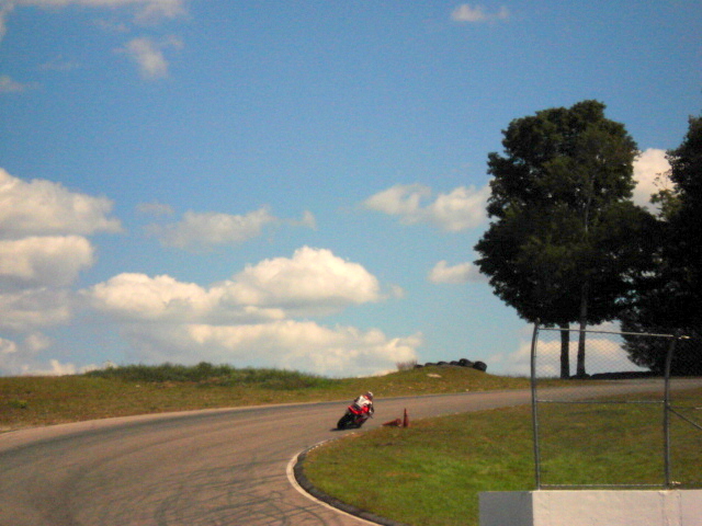 gal/2007 Loudon Track Day/pictures_075.jpg